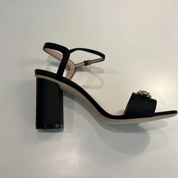 Gucci Black Leather Horsebit Ankle Strap Open Toe Block Heel Sandals Size 38 - Picture 7 of 9
